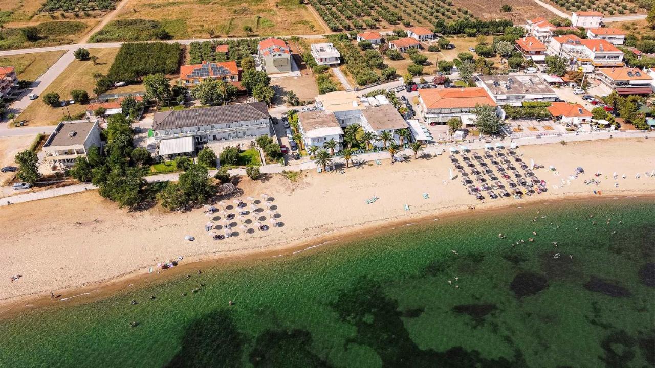Estelle Family Luxury Apartments & Suites Gerakini Exteriér fotografie