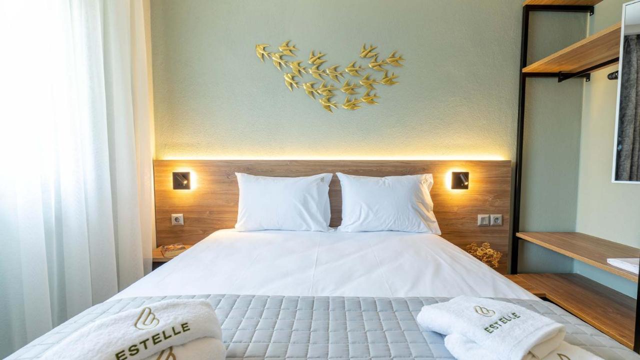 Estelle Family Luxury Apartments & Suites Gerakini Exteriér fotografie